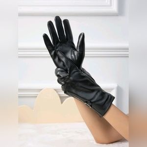 Leather Gloves